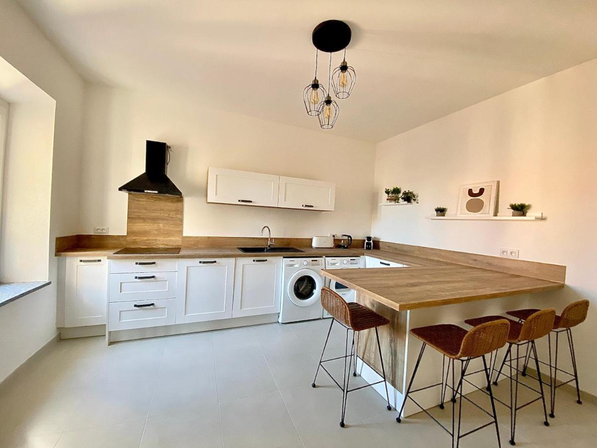 Appartement Montée fleurie à Menton Extérieur photo